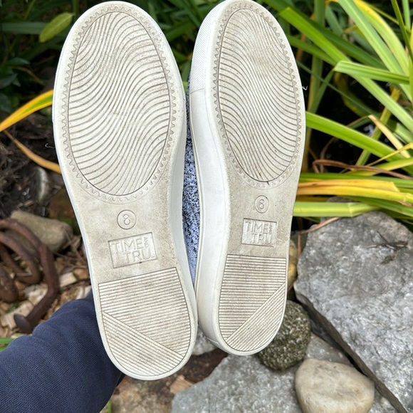 SlipOn Knit Style Ankle Sneakers-Sz 8-Black & White-Memory Foam Insoles - Picture 11 of 16